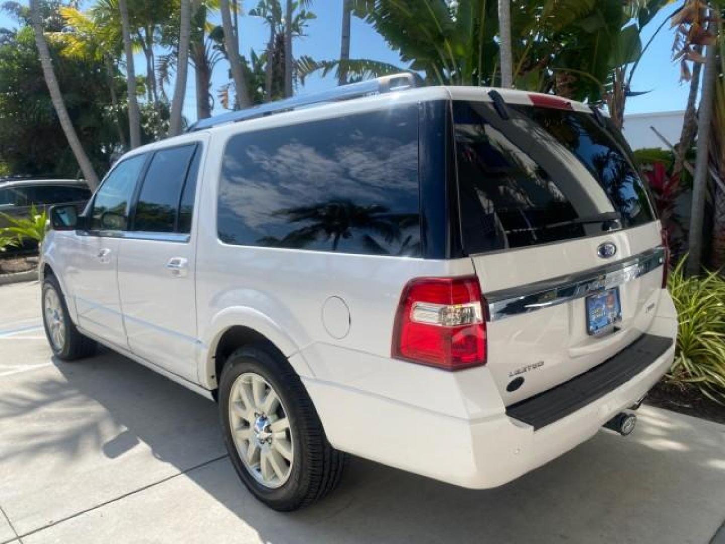 2017 Oxford White /Dune Ford Expedition EL Limited 4WD LOW MILES 75284 (1FMJK2AT3HE) with an 3.5L V6 Cylinder Engine engine, Automatic transmission, located at 4701 North Dixie Hwy, Pompano Beach, FL, 33064, (954) 422-2889, 26.240938, -80.123474 - OUR WEBPAGE FLORIDACARS1.COM HAS OVER 100 PHOTOS AND FREE CARFAX LINK 2017 Ford Expedition EL Limited 4WD 4 Door Wagon/Sport Utility 3.5L V6 F DOHC 24V Gasoline Rear Wheel Drive w/ 4X4 Features 20 Inch Plus Wheels 4WD/AWD A/C Seat(s) ABS Brakes Air Conditioning Alloy Wheels AM/FM Stereo Android Auto - Photo#33
