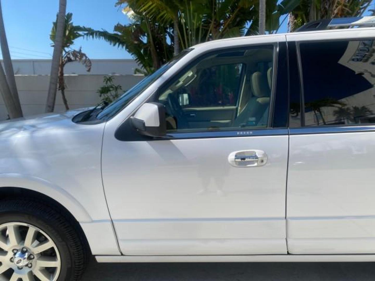 2017 Oxford White /Dune Ford Expedition EL Limited 4WD LOW MILES 75284 (1FMJK2AT3HE) with an 3.5L V6 Cylinder Engine engine, Automatic transmission, located at 4701 North Dixie Hwy, Pompano Beach, FL, 33064, (954) 422-2889, 26.240938, -80.123474 - OUR WEBPAGE FLORIDACARS1.COM HAS OVER 100 PHOTOS AND FREE CARFAX LINK 2017 Ford Expedition EL Limited 4WD 4 Door Wagon/Sport Utility 3.5L V6 F DOHC 24V Gasoline Rear Wheel Drive w/ 4X4 Features 20 Inch Plus Wheels 4WD/AWD A/C Seat(s) ABS Brakes Air Conditioning Alloy Wheels AM/FM Stereo Android Auto - Photo#37