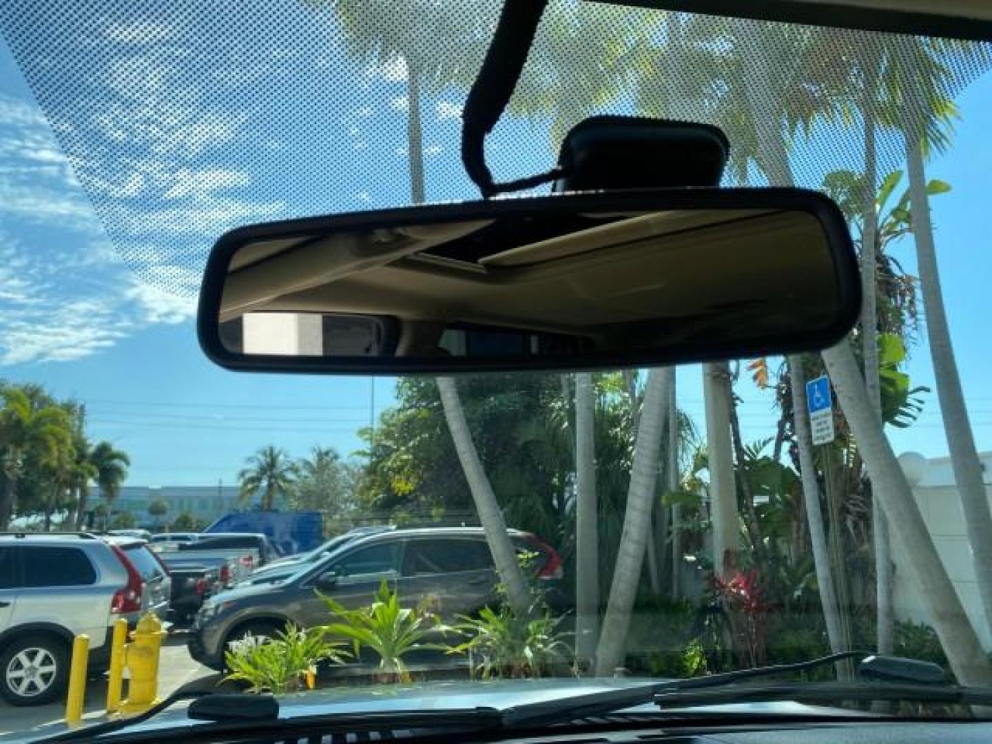 2017 Oxford White /Dune Ford Expedition EL Limited 4WD LOW MILES 75284 (1FMJK2AT3HE) with an 3.5L V6 Cylinder Engine engine, Automatic transmission, located at 4701 North Dixie Hwy, Pompano Beach, FL, 33064, (954) 422-2889, 26.240938, -80.123474 - OUR WEBPAGE FLORIDACARS1.COM HAS OVER 100 PHOTOS AND FREE CARFAX LINK 2017 Ford Expedition EL Limited 4WD 4 Door Wagon/Sport Utility 3.5L V6 F DOHC 24V Gasoline Rear Wheel Drive w/ 4X4 Features 20 Inch Plus Wheels 4WD/AWD A/C Seat(s) ABS Brakes Air Conditioning Alloy Wheels AM/FM Stereo Android Auto - Photo#67