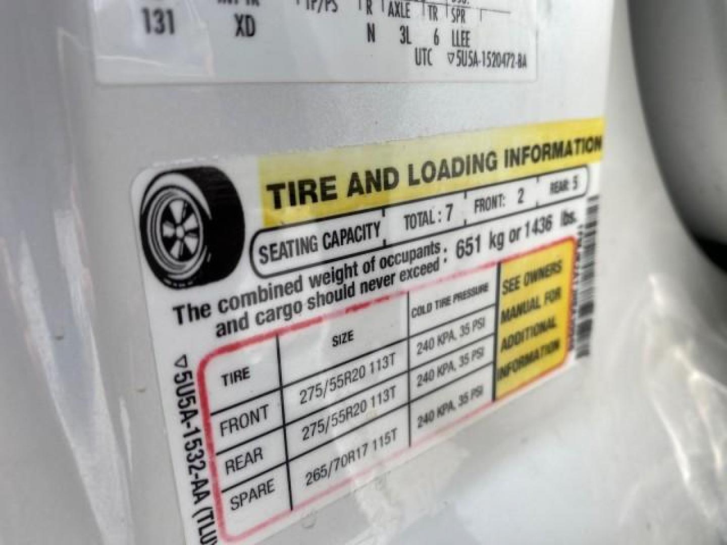 2017 Oxford White /Dune Ford Expedition EL Limited 4WD LOW MILES 75284 (1FMJK2AT3HE) with an 3.5L V6 Cylinder Engine engine, Automatic transmission, located at 4701 North Dixie Hwy, Pompano Beach, FL, 33064, (954) 422-2889, 26.240938, -80.123474 - OUR WEBPAGE FLORIDACARS1.COM HAS OVER 100 PHOTOS AND FREE CARFAX LINK 2017 Ford Expedition EL Limited 4WD 4 Door Wagon/Sport Utility 3.5L V6 F DOHC 24V Gasoline Rear Wheel Drive w/ 4X4 Features 20 Inch Plus Wheels 4WD/AWD A/C Seat(s) ABS Brakes Air Conditioning Alloy Wheels AM/FM Stereo Android Auto - Photo#77