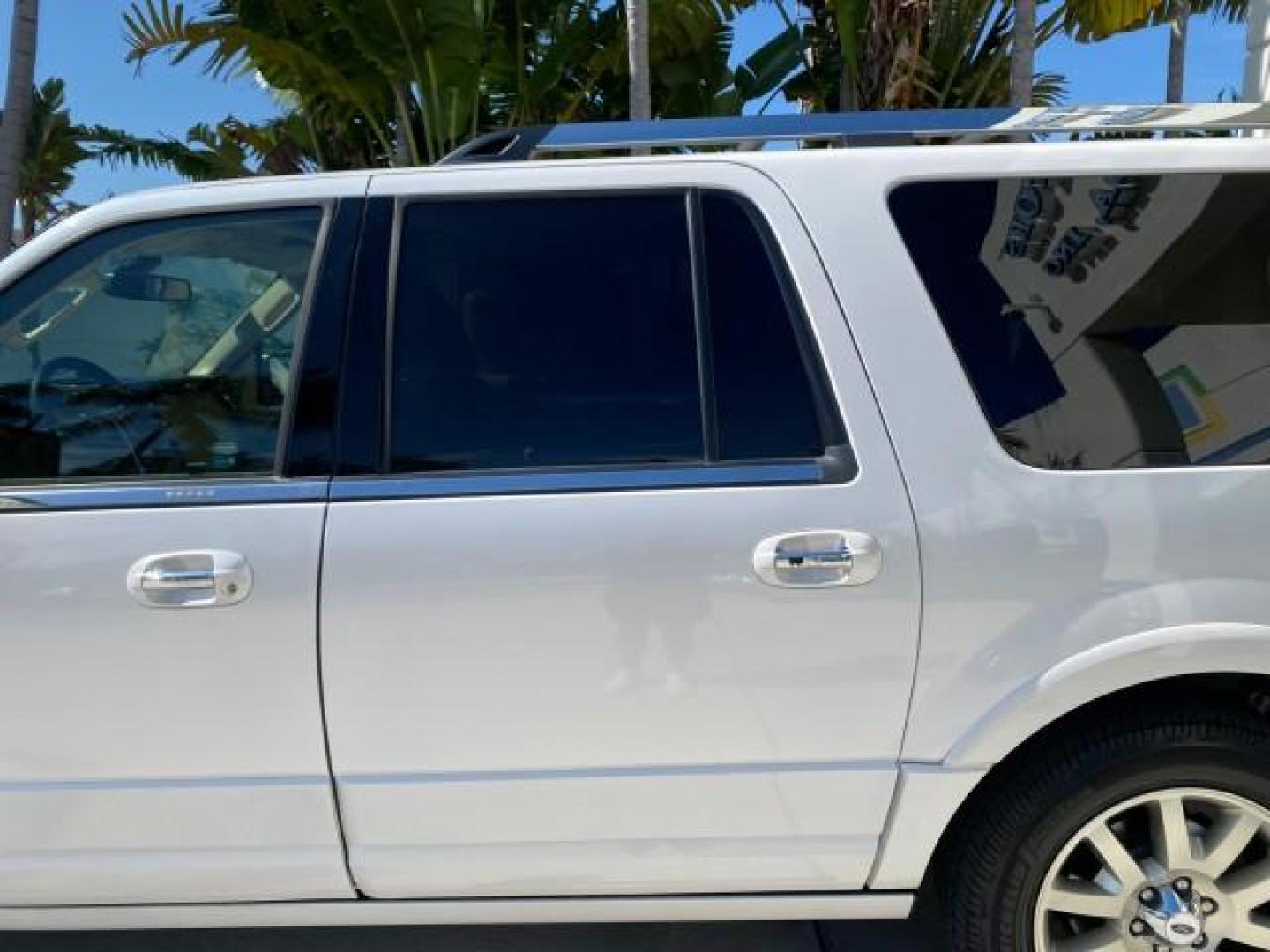 2017 Oxford White /Dune Ford Expedition EL Limited 4WD LOW MILES 75284 (1FMJK2AT3HE) with an 3.5L V6 Cylinder Engine engine, Automatic transmission, located at 4701 North Dixie Hwy, Pompano Beach, FL, 33064, (954) 422-2889, 26.240938, -80.123474 - OUR WEBPAGE FLORIDACARS1.COM HAS OVER 100 PHOTOS AND FREE CARFAX LINK 2017 Ford Expedition EL Limited 4WD 4 Door Wagon/Sport Utility 3.5L V6 F DOHC 24V Gasoline Rear Wheel Drive w/ 4X4 Features 20 Inch Plus Wheels 4WD/AWD A/C Seat(s) ABS Brakes Air Conditioning Alloy Wheels AM/FM Stereo Android Auto - Photo#78