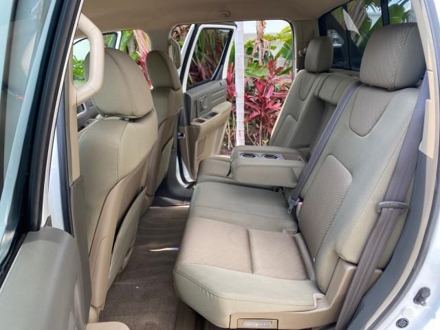2008 Taffeta White /Beige Honda Ridgeline RTS 4WD LOW MILES 73,653 1 OWNER (2HJYK16428H) with an 3.5L SOHC MPFI 24-Valve VTEC V6 Engine engine, Automatic transmission, located at 4701 North Dixie Hwy, Pompano Beach, FL, 33064, (954) 422-2889, 26.240938, -80.123474 - OUR WEBPAGE FLORIDACARS1.COM HAS OVER 100 PHOTOS AND FREE CARFAX LINK 2008 Honda Ridgeline RTS 1 OWNER Crew Pickup 3.5L V6 F SOHC 24V Gasoline 21 MPG Front Wheel Drive w/ 4X4 Features 4WD/AWD ABS Brakes Air Conditioning Alloy Wheels AM/FM Stereo Automatic Transmission CD Audio Cloth Seats Cruise Con - Photo#14