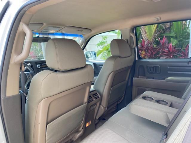 2008 Taffeta White /Beige Honda Ridgeline RTS 4WD LOW MILES 73,653 1 OWNER (2HJYK16428H) with an 3.5L SOHC MPFI 24-Valve VTEC V6 Engine engine, Automatic transmission, located at 4701 North Dixie Hwy, Pompano Beach, FL, 33064, (954) 422-2889, 26.240938, -80.123474 - OUR WEBPAGE FLORIDACARS1.COM HAS OVER 100 PHOTOS AND FREE CARFAX LINK 2008 Honda Ridgeline RTS 1 OWNER Crew Pickup 3.5L V6 F SOHC 24V Gasoline 21 MPG Front Wheel Drive w/ 4X4 Features 4WD/AWD ABS Brakes Air Conditioning Alloy Wheels AM/FM Stereo Automatic Transmission CD Audio Cloth Seats Cruise Con - Photo#79