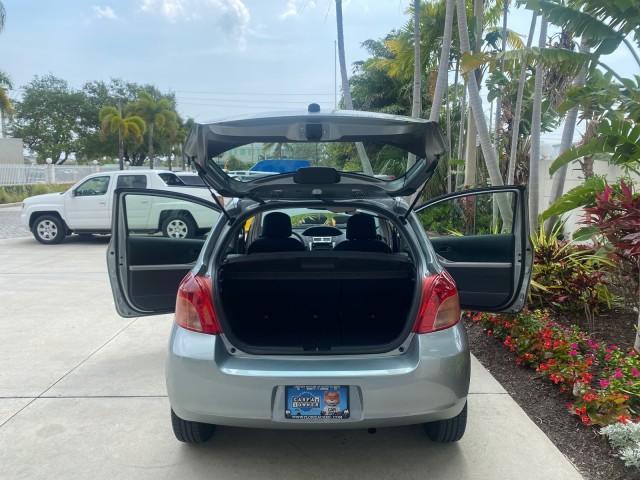 2008 Silver Streak Mica /Dark Charcoal Toyota Yaris AUTO AC LOW MILES 32,410 1 OWNER FL (JTDJT903X85) with an 1.5L DOHC SFI 16-Valve VVT-i 4-Cyl Engine engine, Automatic transmission, located at 4701 North Dixie Hwy, Pompano Beach, FL, 33064, (954) 422-2889, 26.240938, -80.123474 - OUR WEBPAGE FLORIDACARS1.COM HAS OVER 100 PHOTOS AND FREE CARFAX LINK 2008 Toyota Yaris S 1 OWNER Hatchback 2 DR 1.5L I4 F DOHC 16V Gasoline 40 MPG Front Wheel Drive Features ABS Brakes Air Conditioning AM/FM Stereo Automatic Transmission Auxiliary Audio Input CD Audio Cloth Seats Overhead Airbags P - Photo#15
