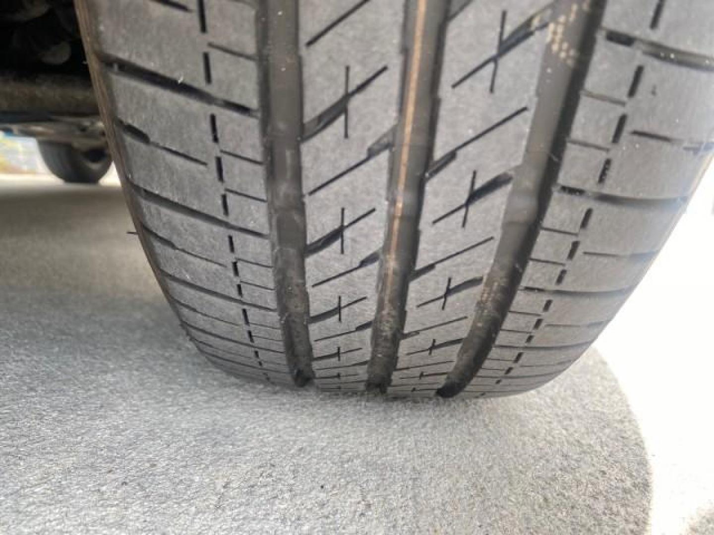 2008 Silver Streak Mica /Dark Charcoal Toyota Yaris AUTO AC LOW MILES 32,410 1 OWNER FL (JTDJT903X85) with an 1.5L DOHC SFI 16-Valve VVT-i 4-Cyl Engine engine, Automatic transmission, located at 4701 North Dixie Hwy, Pompano Beach, FL, 33064, (954) 422-2889, 26.240938, -80.123474 - OUR WEBPAGE FLORIDACARS1.COM HAS OVER 100 PHOTOS AND FREE CARFAX LINK 2008 Toyota Yaris S 1 OWNER Hatchback 2 DR 1.5L I4 F DOHC 16V Gasoline 40 MPG Front Wheel Drive Features ABS Brakes Air Conditioning AM/FM Stereo Automatic Transmission Auxiliary Audio Input CD Audio Cloth Seats Overhead Airbags P - Photo#20