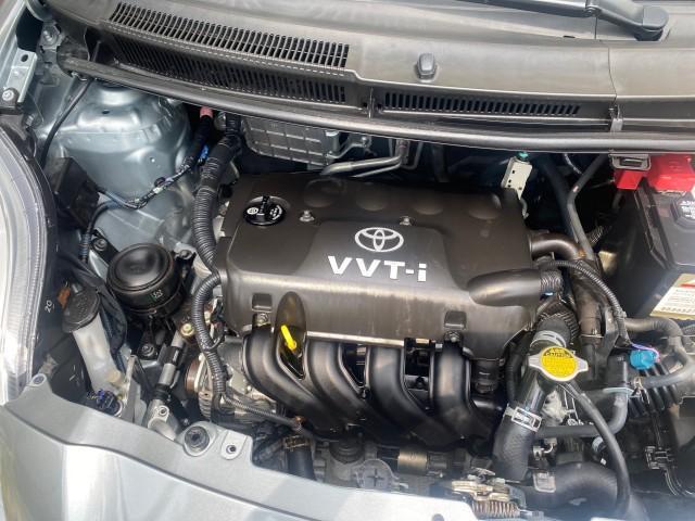 2008 Silver Streak Mica /Dark Charcoal Toyota Yaris AUTO AC LOW MILES 32,410 1 OWNER FL (JTDJT903X85) with an 1.5L DOHC SFI 16-Valve VVT-i 4-Cyl Engine engine, Automatic transmission, located at 4701 North Dixie Hwy, Pompano Beach, FL, 33064, (954) 422-2889, 26.240938, -80.123474 - OUR WEBPAGE FLORIDACARS1.COM HAS OVER 100 PHOTOS AND FREE CARFAX LINK 2008 Toyota Yaris S 1 OWNER Hatchback 2 DR 1.5L I4 F DOHC 16V Gasoline 40 MPG Front Wheel Drive Features ABS Brakes Air Conditioning AM/FM Stereo Automatic Transmission Auxiliary Audio Input CD Audio Cloth Seats Overhead Airbags P - Photo#24