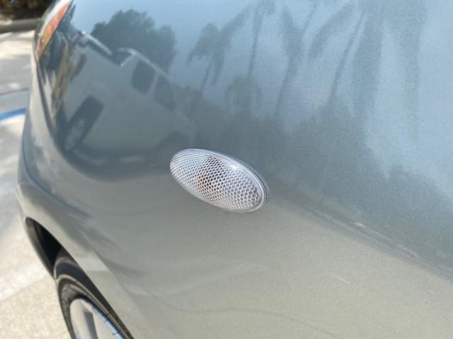 2008 Silver Streak Mica /Dark Charcoal Toyota Yaris AUTO AC LOW MILES 32,410 1 OWNER FL (JTDJT903X85) with an 1.5L DOHC SFI 16-Valve VVT-i 4-Cyl Engine engine, Automatic transmission, located at 4701 North Dixie Hwy, Pompano Beach, FL, 33064, (954) 422-2889, 26.240938, -80.123474 - OUR WEBPAGE FLORIDACARS1.COM HAS OVER 100 PHOTOS AND FREE CARFAX LINK 2008 Toyota Yaris S 1 OWNER Hatchback 2 DR 1.5L I4 F DOHC 16V Gasoline 40 MPG Front Wheel Drive Features ABS Brakes Air Conditioning AM/FM Stereo Automatic Transmission Auxiliary Audio Input CD Audio Cloth Seats Overhead Airbags P - Photo#41