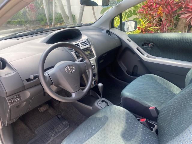 2008 Silver Streak Mica /Dark Charcoal Toyota Yaris AUTO AC LOW MILES 32,410 1 OWNER FL (JTDJT903X85) with an 1.5L DOHC SFI 16-Valve VVT-i 4-Cyl Engine engine, Automatic transmission, located at 4701 North Dixie Hwy, Pompano Beach, FL, 33064, (954) 422-2889, 26.240938, -80.123474 - OUR WEBPAGE FLORIDACARS1.COM HAS OVER 100 PHOTOS AND FREE CARFAX LINK 2008 Toyota Yaris S 1 OWNER Hatchback 2 DR 1.5L I4 F DOHC 16V Gasoline 40 MPG Front Wheel Drive Features ABS Brakes Air Conditioning AM/FM Stereo Automatic Transmission Auxiliary Audio Input CD Audio Cloth Seats Overhead Airbags P - Photo#46