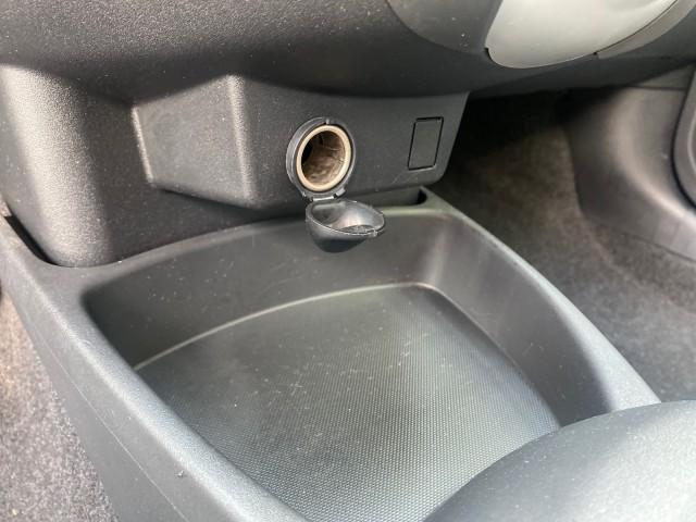 2008 Silver Streak Mica /Dark Charcoal Toyota Yaris AUTO AC LOW MILES 32,410 1 OWNER FL (JTDJT903X85) with an 1.5L DOHC SFI 16-Valve VVT-i 4-Cyl Engine engine, Automatic transmission, located at 4701 North Dixie Hwy, Pompano Beach, FL, 33064, (954) 422-2889, 26.240938, -80.123474 - OUR WEBPAGE FLORIDACARS1.COM HAS OVER 100 PHOTOS AND FREE CARFAX LINK 2008 Toyota Yaris S 1 OWNER Hatchback 2 DR 1.5L I4 F DOHC 16V Gasoline 40 MPG Front Wheel Drive Features ABS Brakes Air Conditioning AM/FM Stereo Automatic Transmission Auxiliary Audio Input CD Audio Cloth Seats Overhead Airbags P - Photo#74