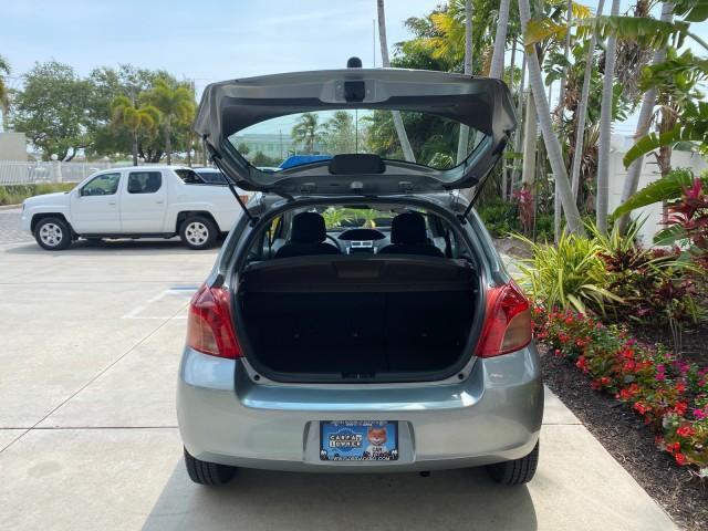 2008 Silver Streak Mica /Dark Charcoal Toyota Yaris AUTO AC LOW MILES 32,410 1 OWNER FL (JTDJT903X85) with an 1.5L DOHC SFI 16-Valve VVT-i 4-Cyl Engine engine, Automatic transmission, located at 4701 North Dixie Hwy, Pompano Beach, FL, 33064, (954) 422-2889, 26.240938, -80.123474 - OUR WEBPAGE FLORIDACARS1.COM HAS OVER 100 PHOTOS AND FREE CARFAX LINK 2008 Toyota Yaris S 1 OWNER Hatchback 2 DR 1.5L I4 F DOHC 16V Gasoline 40 MPG Front Wheel Drive Features ABS Brakes Air Conditioning AM/FM Stereo Automatic Transmission Auxiliary Audio Input CD Audio Cloth Seats Overhead Airbags P - Photo#94