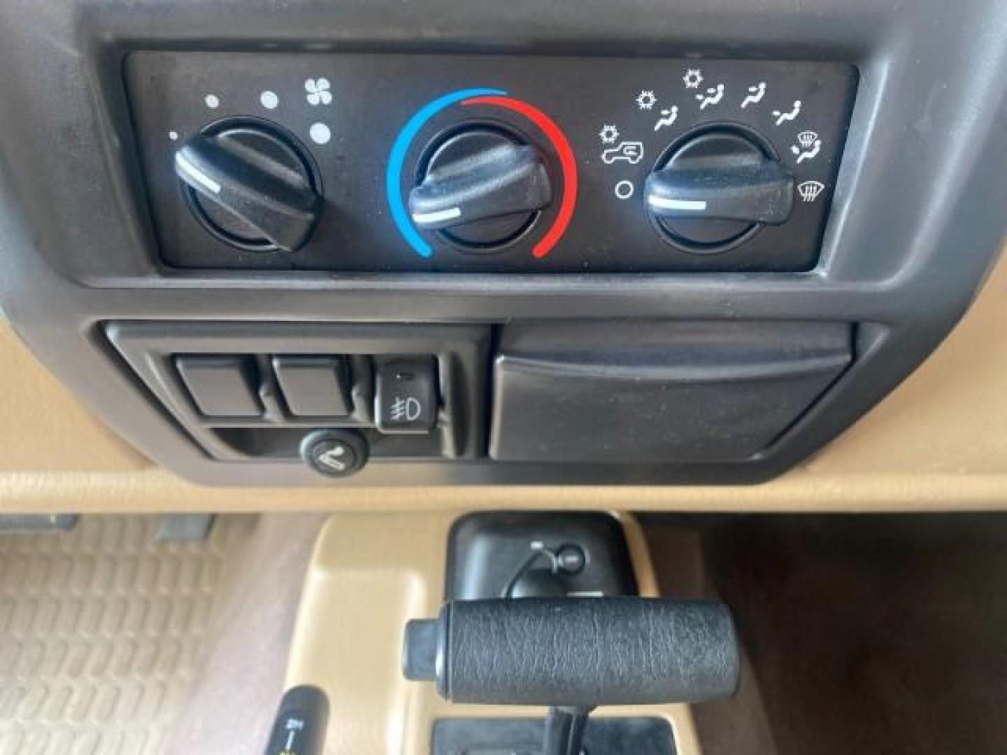 1999 Forest Green Pearl /Camel/Dark Green Jeep Wrangler Sahara AUYO AC 6 CYL LOW MILES 47,009 (1J4FY49S0XP) with an 4.0L SMPI I6 Power Tech Engine engine, Automatic transmission, located at 4701 North Dixie Hwy, Pompano Beach, FL, 33064, (954) 422-2889, 26.240938, -80.123474 - OUR WEBPAGE FLORIDACARS1.COM HAS OVER 100 PHOTOS AND FREE CARFAX LINK 1999 Jeep Wrangler Sahara Utility (Blazer, Jimmy, Scout, etc.) 4.0L I6 F Gasoline 20 MPG Rear Wheel Drive w/ 4X4 Features 4WD/AWD ABS Brakes Air Conditioning Alloy Wheels AM/FM Stereo Automatic Transmission Cassette Player CD Audi - Photo#61