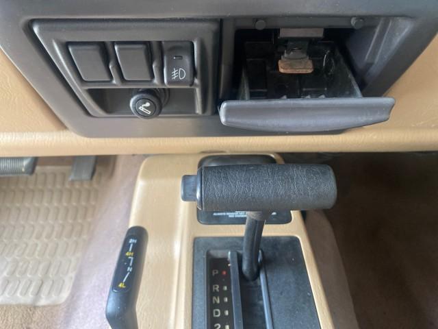 1999 Forest Green Pearl /Camel/Dark Green Jeep Wrangler Sahara AUYO AC 6 CYL LOW MILES 47,009 (1J4FY49S0XP) with an 4.0L SMPI I6 Power Tech Engine engine, Automatic transmission, located at 4701 North Dixie Hwy, Pompano Beach, FL, 33064, (954) 422-2889, 26.240938, -80.123474 - OUR WEBPAGE FLORIDACARS1.COM HAS OVER 100 PHOTOS AND FREE CARFAX LINK 1999 Jeep Wrangler Sahara Utility (Blazer, Jimmy, Scout, etc.) 4.0L I6 F Gasoline 20 MPG Rear Wheel Drive w/ 4X4 Features 4WD/AWD ABS Brakes Air Conditioning Alloy Wheels AM/FM Stereo Automatic Transmission Cassette Player CD Audi - Photo#62