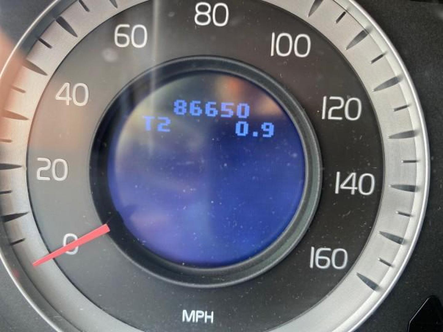 2010 Black Stone /Anthracite Black Volvo XC60 3.0T AWD SUV SUNROOF (YV4992DZXA2) with an 3.0L DOHC 24-Valve Turbocharged I6 Engine engine, Automatic transmission, located at 4701 North Dixie Hwy, Pompano Beach, FL, 33064, (954) 422-2889, 26.240938, -80.123474 - OUR WEBPAGE FLORIDACARS1.COM HAS OVER 100 PHOTOS AND FREE CARFAX LINK 2010 Volvo XC60 T6 4WD 4 Door Wagon/Sport Utility 3.0L I6 F DOHC 24V Gasoline 25 MPG All Wheel Drive Features 4WD/AWD ABS Brakes Air Conditioning Alloy Wheels AM/FM Stereo Automatic Transmission Auxiliary Audio Input Bluetooth Tec- Photo#18