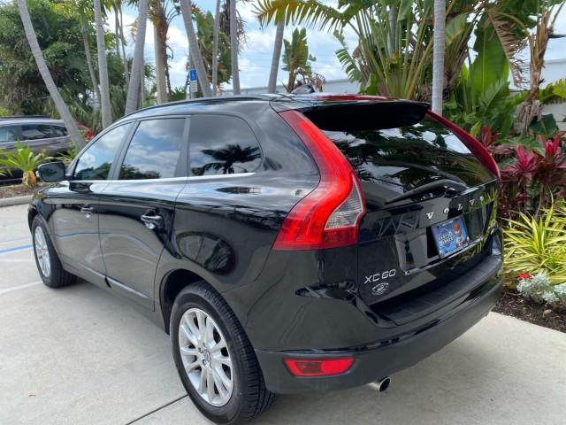 2010 Black Stone /Anthracite Black Volvo XC60 3.0T AWD SUV SUNROOF (YV4992DZXA2) with an 3.0L DOHC 24-Valve Turbocharged I6 Engine engine, Automatic transmission, located at 4701 North Dixie Hwy, Pompano Beach, FL, 33064, (954) 422-2889, 26.240938, -80.123474 - OUR WEBPAGE FLORIDACARS1.COM HAS OVER 100 PHOTOS AND FREE CARFAX LINK 2010 Volvo XC60 T6 4WD 4 Door Wagon/Sport Utility 3.0L I6 F DOHC 24V Gasoline 25 MPG All Wheel Drive Features 4WD/AWD ABS Brakes Air Conditioning Alloy Wheels AM/FM Stereo Automatic Transmission Auxiliary Audio Input Bluetooth Tec - Photo#33