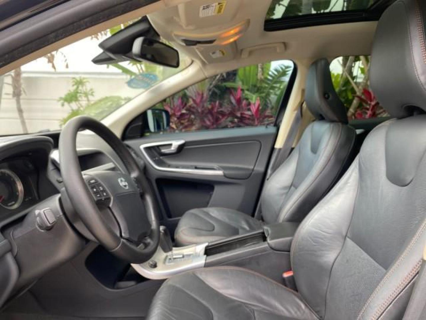 2010 Black Stone /Anthracite Black Volvo XC60 3.0T AWD SUV SUNROOF (YV4992DZXA2) with an 3.0L DOHC 24-Valve Turbocharged I6 Engine engine, Automatic transmission, located at 4701 North Dixie Hwy, Pompano Beach, FL, 33064, (954) 422-2889, 26.240938, -80.123474 - OUR WEBPAGE FLORIDACARS1.COM HAS OVER 100 PHOTOS AND FREE CARFAX LINK 2010 Volvo XC60 T6 4WD 4 Door Wagon/Sport Utility 3.0L I6 F DOHC 24V Gasoline 25 MPG All Wheel Drive Features 4WD/AWD ABS Brakes Air Conditioning Alloy Wheels AM/FM Stereo Automatic Transmission Auxiliary Audio Input Bluetooth Tec- Photo#44