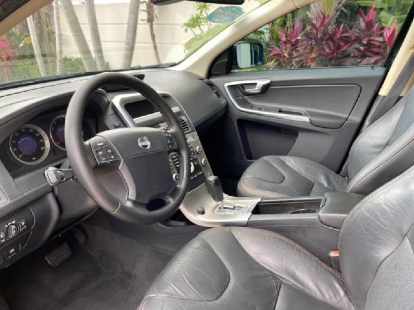 2010 Black Stone /Anthracite Black Volvo XC60 3.0T AWD SUV SUNROOF (YV4992DZXA2) with an 3.0L DOHC 24-Valve Turbocharged I6 Engine engine, Automatic transmission, located at 4701 North Dixie Hwy, Pompano Beach, FL, 33064, (954) 422-2889, 26.240938, -80.123474 - OUR WEBPAGE FLORIDACARS1.COM HAS OVER 100 PHOTOS AND FREE CARFAX LINK 2010 Volvo XC60 T6 4WD 4 Door Wagon/Sport Utility 3.0L I6 F DOHC 24V Gasoline 25 MPG All Wheel Drive Features 4WD/AWD ABS Brakes Air Conditioning Alloy Wheels AM/FM Stereo Automatic Transmission Auxiliary Audio Input Bluetooth Tec- Photo#45
