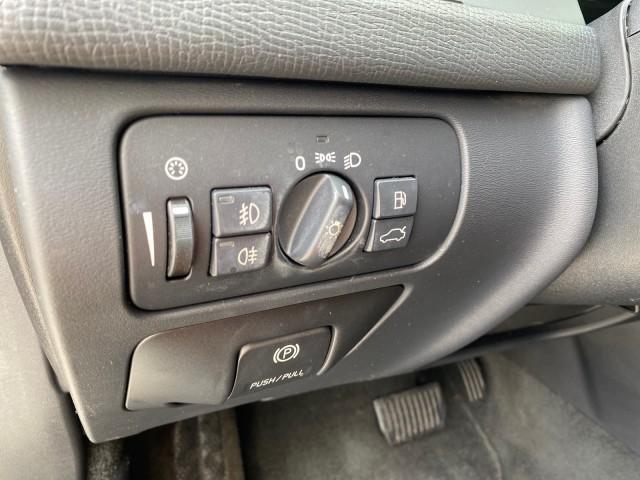 2010 Black Stone /Anthracite Black Volvo XC60 3.0T AWD SUV SUNROOF (YV4992DZXA2) with an 3.0L DOHC 24-Valve Turbocharged I6 Engine engine, Automatic transmission, located at 4701 North Dixie Hwy, Pompano Beach, FL, 33064, (954) 422-2889, 26.240938, -80.123474 - OUR WEBPAGE FLORIDACARS1.COM HAS OVER 100 PHOTOS AND FREE CARFAX LINK 2010 Volvo XC60 T6 4WD 4 Door Wagon/Sport Utility 3.0L I6 F DOHC 24V Gasoline 25 MPG All Wheel Drive Features 4WD/AWD ABS Brakes Air Conditioning Alloy Wheels AM/FM Stereo Automatic Transmission Auxiliary Audio Input Bluetooth Tec - Photo#53