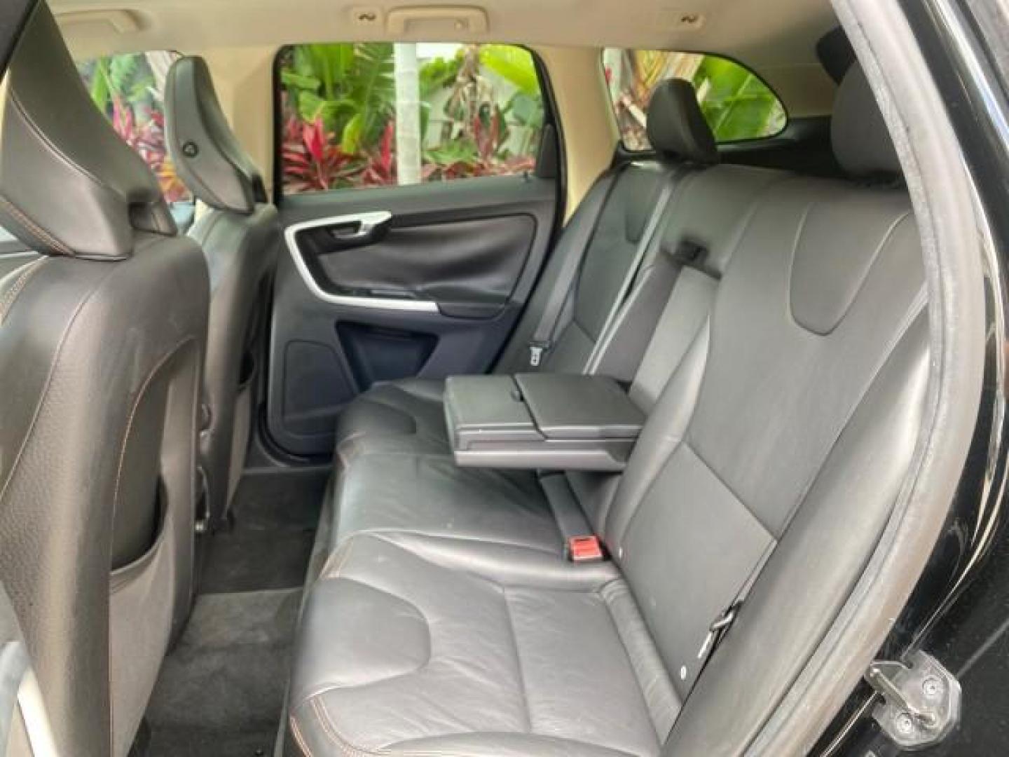 2010 Black Stone /Anthracite Black Volvo XC60 3.0T AWD SUV SUNROOF (YV4992DZXA2) with an 3.0L DOHC 24-Valve Turbocharged I6 Engine engine, Automatic transmission, located at 4701 North Dixie Hwy, Pompano Beach, FL, 33064, (954) 422-2889, 26.240938, -80.123474 - OUR WEBPAGE FLORIDACARS1.COM HAS OVER 100 PHOTOS AND FREE CARFAX LINK 2010 Volvo XC60 T6 4WD 4 Door Wagon/Sport Utility 3.0L I6 F DOHC 24V Gasoline 25 MPG All Wheel Drive Features 4WD/AWD ABS Brakes Air Conditioning Alloy Wheels AM/FM Stereo Automatic Transmission Auxiliary Audio Input Bluetooth Tec- Photo#76