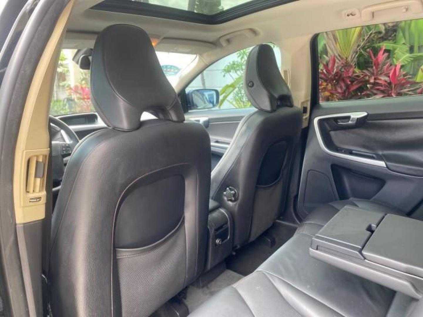 2010 Black Stone /Anthracite Black Volvo XC60 3.0T AWD SUV SUNROOF (YV4992DZXA2) with an 3.0L DOHC 24-Valve Turbocharged I6 Engine engine, Automatic transmission, located at 4701 North Dixie Hwy, Pompano Beach, FL, 33064, (954) 422-2889, 26.240938, -80.123474 - OUR WEBPAGE FLORIDACARS1.COM HAS OVER 100 PHOTOS AND FREE CARFAX LINK 2010 Volvo XC60 T6 4WD 4 Door Wagon/Sport Utility 3.0L I6 F DOHC 24V Gasoline 25 MPG All Wheel Drive Features 4WD/AWD ABS Brakes Air Conditioning Alloy Wheels AM/FM Stereo Automatic Transmission Auxiliary Audio Input Bluetooth Tec- Photo#80