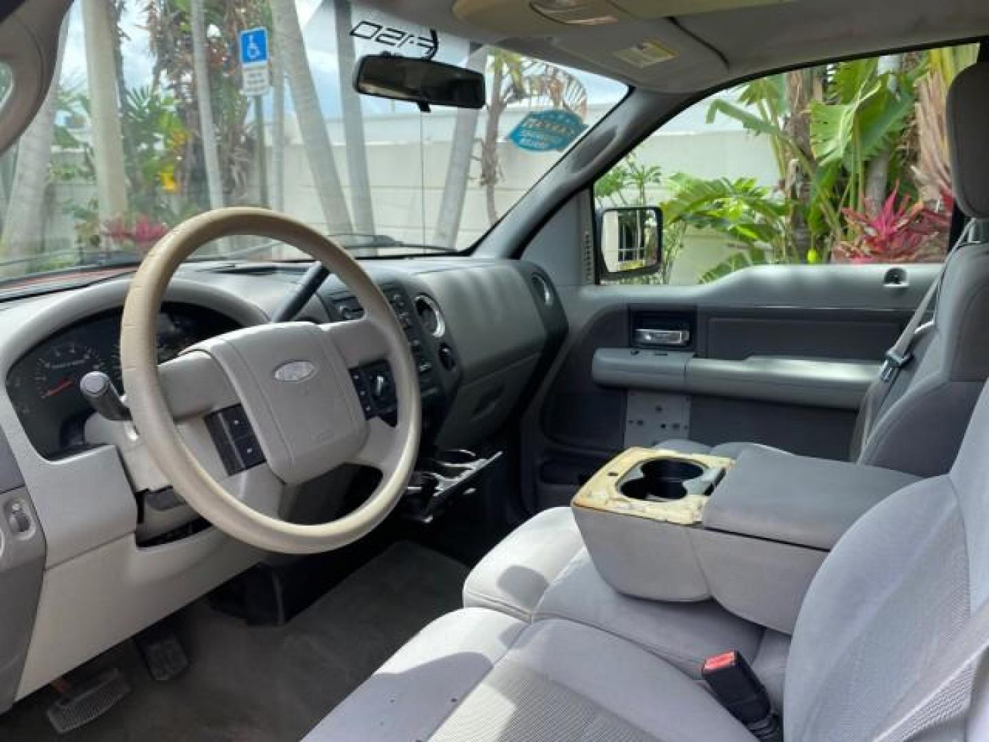 2006 Bright Red /Flint Ford F-150 XLT 4.6 V8 FL LOW MILES 72,936 (1FTRX12W76N) with an 4.6L EFI V8 Engine engine, Automatic transmission, located at 4701 North Dixie Hwy, Pompano Beach, FL, 33064, (954) 422-2889, 26.240938, -80.123474 - OUR WEBPAGE FLORIDACARS1.COM HAS OVER 100 PHOTOS AND FREE CARFAX LINK 2006 Ford F-150 XLT 4 Door Extended Cab Pickup 4.6L V8 F Gasoline 19 MPG Rear Wheel Drive Features ABS Brakes Air Conditioning AM/FM Stereo Automatic Transmission Bed Liner CD Audio Cloth Seats Cruise Control Power Locks Power Mir - Photo#46