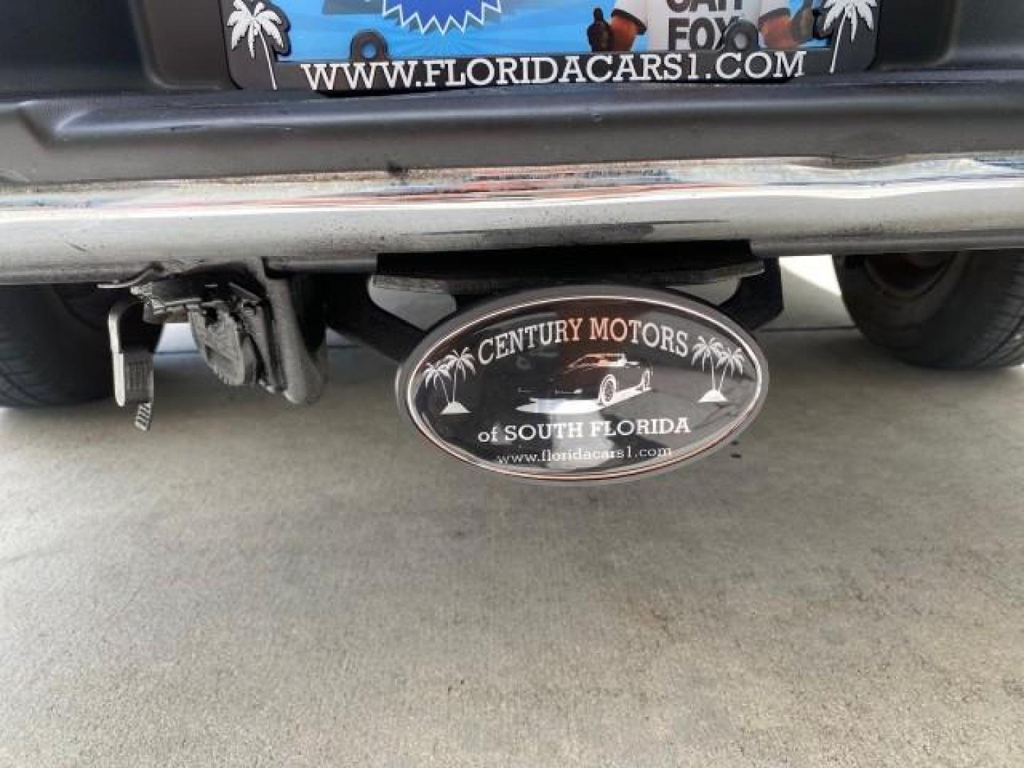 2006 Bright Red /Flint Ford F-150 XLT 4.6 V8 FL LOW MILES 72,936 (1FTRX12W76N) with an 4.6L EFI V8 Engine engine, Automatic transmission, located at 4701 North Dixie Hwy, Pompano Beach, FL, 33064, (954) 422-2889, 26.240938, -80.123474 - OUR WEBPAGE FLORIDACARS1.COM HAS OVER 100 PHOTOS AND FREE CARFAX LINK 2006 Ford F-150 XLT 4 Door Extended Cab Pickup 4.6L V8 F Gasoline 19 MPG Rear Wheel Drive Features ABS Brakes Air Conditioning AM/FM Stereo Automatic Transmission Bed Liner CD Audio Cloth Seats Cruise Control Power Locks Power Mir - Photo#85