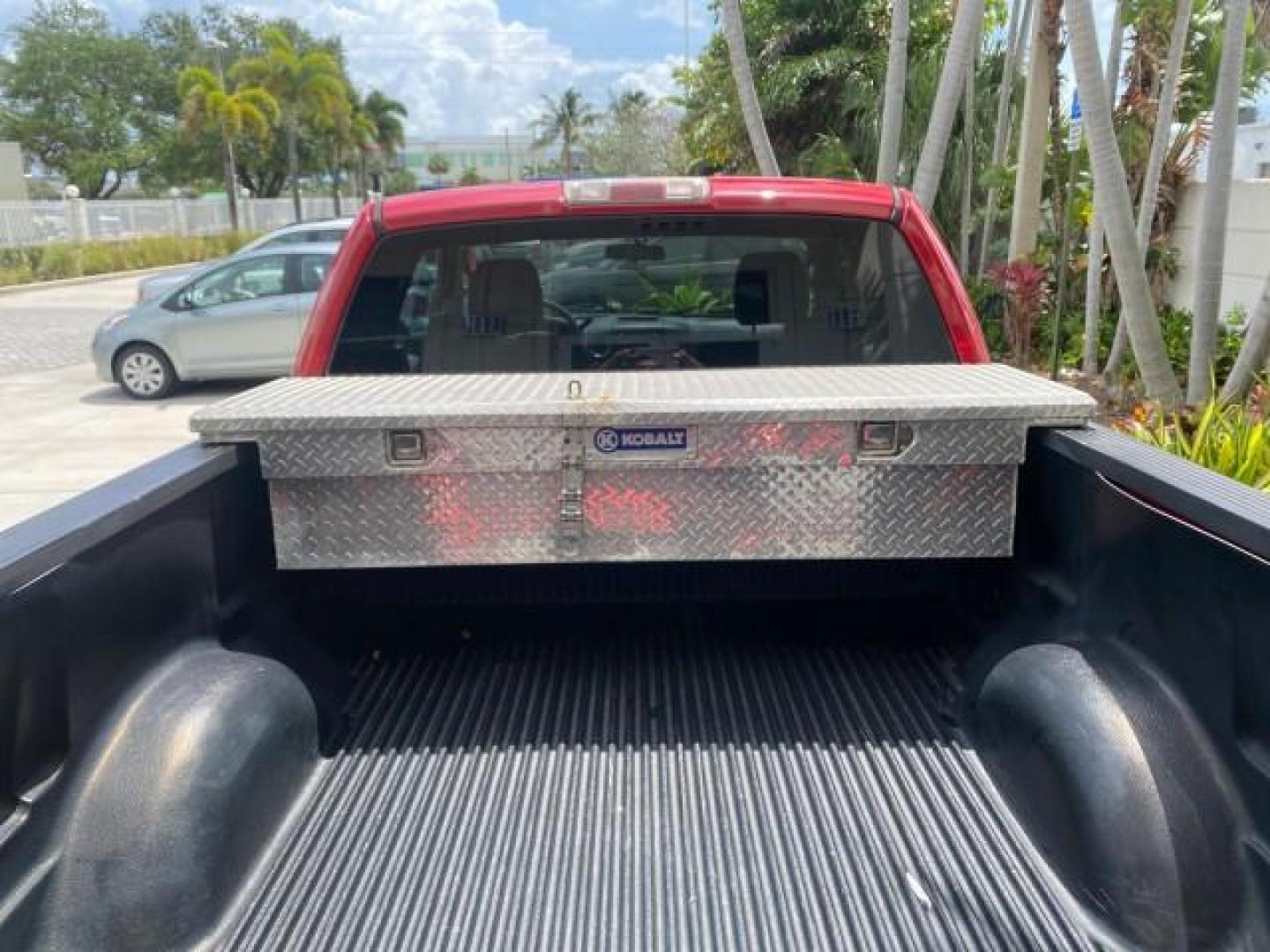 2006 Bright Red /Flint Ford F-150 XLT 4.6 V8 FL LOW MILES 72,936 (1FTRX12W76N) with an 4.6L EFI V8 Engine engine, Automatic transmission, located at 4701 North Dixie Hwy, Pompano Beach, FL, 33064, (954) 422-2889, 26.240938, -80.123474 - OUR WEBPAGE FLORIDACARS1.COM HAS OVER 100 PHOTOS AND FREE CARFAX LINK 2006 Ford F-150 XLT 4 Door Extended Cab Pickup 4.6L V8 F Gasoline 19 MPG Rear Wheel Drive Features ABS Brakes Air Conditioning AM/FM Stereo Automatic Transmission Bed Liner CD Audio Cloth Seats Cruise Control Power Locks Power Mir - Photo#92