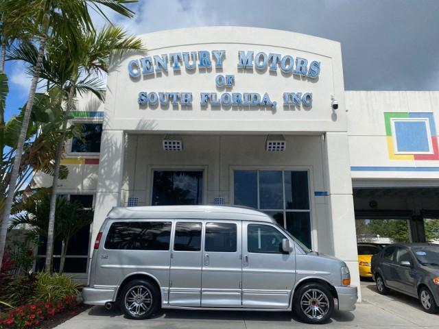 2013 Pure Silver Metallic /Medium Pewter GMC SAVANA HI TOP CONVERSION HANDICAP LIFT LOW MILES 24,857 (1GDS7DC40D1) with an 5.3L Vortec 1000 V8 SFI Flex-Fuel Engine engine, Automatic transmission, located at 4701 North Dixie Hwy, Pompano Beach, FL, 33064, (954) 422-2889, 26.240938, -80.123474 - OUR WEBPAGE FLORIDACARS1.COM HAS OVER 100 PHOTOS AND FREE CARFAX LINK 2013 GMC Savana 1500 MAJESTIC HI TOP CONVERSION VAN LEATHER Van 5.3L V8 F OHV 16V Flex Fuel 17 MPG Rear Wheel Drive Features ABS Brakes Air Conditioning AM/FM Stereo Automatic Transmission CD Audio Convenience Package Cruise Contr - Photo#0