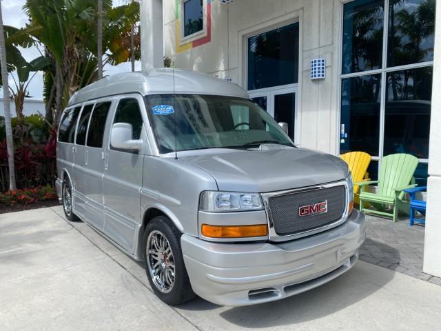 2013 Pure Silver Metallic /Medium Pewter GMC SAVANA HI TOP CONVERSION HANDICAP LIFT LOW MILES 24,857 (1GDS7DC40D1) with an 5.3L Vortec 1000 V8 SFI Flex-Fuel Engine engine, Automatic transmission, located at 4701 North Dixie Hwy, Pompano Beach, FL, 33064, (954) 422-2889, 26.240938, -80.123474 - OUR WEBPAGE FLORIDACARS1.COM HAS OVER 100 PHOTOS AND FREE CARFAX LINK 2013 GMC Savana 1500 MAJESTIC HI TOP CONVERSION VAN LEATHER Van 5.3L V8 F OHV 16V Flex Fuel 17 MPG Rear Wheel Drive Features ABS Brakes Air Conditioning AM/FM Stereo Automatic Transmission CD Audio Convenience Package Cruise Contr - Photo#1