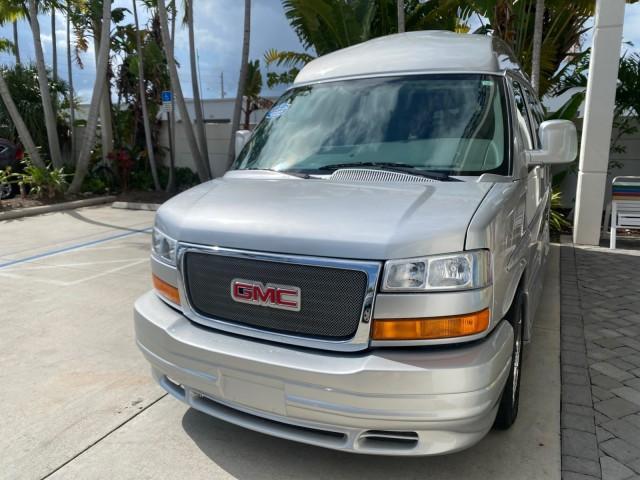 2013 Pure Silver Metallic /Medium Pewter GMC SAVANA HI TOP CONVERSION HANDICAP LIFT LOW MILES 24,857 (1GDS7DC40D1) with an 5.3L Vortec 1000 V8 SFI Flex-Fuel Engine engine, Automatic transmission, located at 4701 North Dixie Hwy, Pompano Beach, FL, 33064, (954) 422-2889, 26.240938, -80.123474 - OUR WEBPAGE FLORIDACARS1.COM HAS OVER 100 PHOTOS AND FREE CARFAX LINK 2013 GMC Savana 1500 MAJESTIC HI TOP CONVERSION VAN LEATHER Van 5.3L V8 F OHV 16V Flex Fuel 17 MPG Rear Wheel Drive Features ABS Brakes Air Conditioning AM/FM Stereo Automatic Transmission CD Audio Convenience Package Cruise Contr - Photo#3