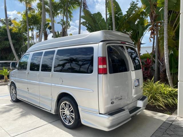 2013 Pure Silver Metallic /Medium Pewter GMC SAVANA HI TOP CONVERSION HANDICAP LIFT LOW MILES 24,857 (1GDS7DC40D1) with an 5.3L Vortec 1000 V8 SFI Flex-Fuel Engine engine, Automatic transmission, located at 4701 North Dixie Hwy, Pompano Beach, FL, 33064, (954) 422-2889, 26.240938, -80.123474 - OUR WEBPAGE FLORIDACARS1.COM HAS OVER 100 PHOTOS AND FREE CARFAX LINK 2013 GMC Savana 1500 MAJESTIC HI TOP CONVERSION VAN LEATHER Van 5.3L V8 F OHV 16V Flex Fuel 17 MPG Rear Wheel Drive Features ABS Brakes Air Conditioning AM/FM Stereo Automatic Transmission CD Audio Convenience Package Cruise Contr - Photo#5