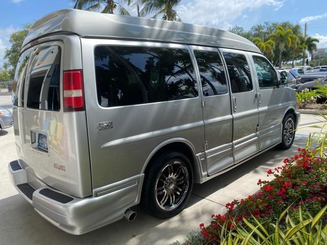 2013 Pure Silver Metallic /Medium Pewter GMC SAVANA HI TOP CONVERSION HANDICAP LIFT LOW MILES 24,857 (1GDS7DC40D1) with an 5.3L Vortec 1000 V8 SFI Flex-Fuel Engine engine, Automatic transmission, located at 4701 North Dixie Hwy, Pompano Beach, FL, 33064, (954) 422-2889, 26.240938, -80.123474 - OUR WEBPAGE FLORIDACARS1.COM HAS OVER 100 PHOTOS AND FREE CARFAX LINK 2013 GMC Savana 1500 MAJESTIC HI TOP CONVERSION VAN LEATHER Van 5.3L V8 F OHV 16V Flex Fuel 17 MPG Rear Wheel Drive Features ABS Brakes Air Conditioning AM/FM Stereo Automatic Transmission CD Audio Convenience Package Cruise Contr - Photo#7