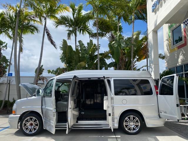 2013 Pure Silver Metallic /Medium Pewter GMC SAVANA HI TOP CONVERSION HANDICAP LIFT LOW MILES 24,857 (1GDS7DC40D1) with an 5.3L Vortec 1000 V8 SFI Flex-Fuel Engine engine, Automatic transmission, located at 4701 North Dixie Hwy, Pompano Beach, FL, 33064, (954) 422-2889, 26.240938, -80.123474 - OUR WEBPAGE FLORIDACARS1.COM HAS OVER 100 PHOTOS AND FREE CARFAX LINK 2013 GMC Savana 1500 MAJESTIC HI TOP CONVERSION VAN LEATHER Van 5.3L V8 F OHV 16V Flex Fuel 17 MPG Rear Wheel Drive Features ABS Brakes Air Conditioning AM/FM Stereo Automatic Transmission CD Audio Convenience Package Cruise Contr - Photo#8