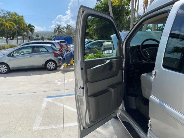 2013 Pure Silver Metallic /Medium Pewter GMC SAVANA HI TOP CONVERSION HANDICAP LIFT LOW MILES 24,857 (1GDS7DC40D1) with an 5.3L Vortec 1000 V8 SFI Flex-Fuel Engine engine, Automatic transmission, located at 4701 North Dixie Hwy, Pompano Beach, FL, 33064, (954) 422-2889, 26.240938, -80.123474 - OUR WEBPAGE FLORIDACARS1.COM HAS OVER 100 PHOTOS AND FREE CARFAX LINK 2013 GMC Savana 1500 MAJESTIC HI TOP CONVERSION VAN LEATHER Van 5.3L V8 F OHV 16V Flex Fuel 17 MPG Rear Wheel Drive Features ABS Brakes Air Conditioning AM/FM Stereo Automatic Transmission CD Audio Convenience Package Cruise Contr - Photo#9
