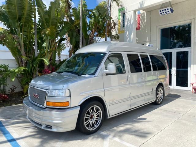 2013 Pure Silver Metallic /Medium Pewter GMC SAVANA HI TOP CONVERSION HANDICAP LIFT LOW MILES 24,857 (1GDS7DC40D1) with an 5.3L Vortec 1000 V8 SFI Flex-Fuel Engine engine, Automatic transmission, located at 4701 North Dixie Hwy, Pompano Beach, FL, 33064, (954) 422-2889, 26.240938, -80.123474 - OUR WEBPAGE FLORIDACARS1.COM HAS OVER 100 PHOTOS AND FREE CARFAX LINK 2013 GMC Savana 1500 MAJESTIC HI TOP CONVERSION VAN LEATHER Van 5.3L V8 F OHV 16V Flex Fuel 17 MPG Rear Wheel Drive Features ABS Brakes Air Conditioning AM/FM Stereo Automatic Transmission CD Audio Convenience Package Cruise Contr - Photo#28