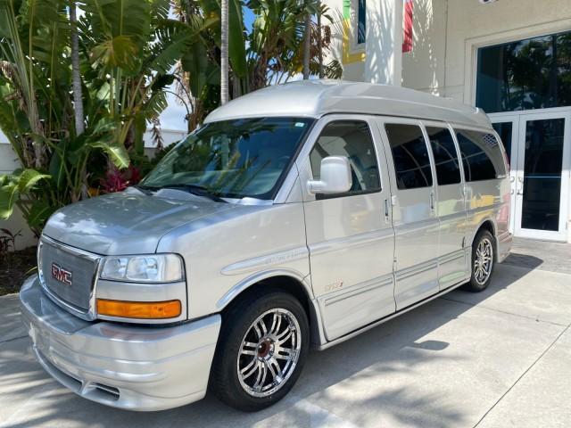 2013 Pure Silver Metallic /Medium Pewter GMC SAVANA HI TOP CONVERSION HANDICAP LIFT LOW MILES 24,857 (1GDS7DC40D1) with an 5.3L Vortec 1000 V8 SFI Flex-Fuel Engine engine, Automatic transmission, located at 4701 North Dixie Hwy, Pompano Beach, FL, 33064, (954) 422-2889, 26.240938, -80.123474 - OUR WEBPAGE FLORIDACARS1.COM HAS OVER 100 PHOTOS AND FREE CARFAX LINK 2013 GMC Savana 1500 MAJESTIC HI TOP CONVERSION VAN LEATHER Van 5.3L V8 F OHV 16V Flex Fuel 17 MPG Rear Wheel Drive Features ABS Brakes Air Conditioning AM/FM Stereo Automatic Transmission CD Audio Convenience Package Cruise Contr - Photo#29