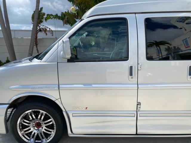 2013 Pure Silver Metallic /Medium Pewter GMC SAVANA HI TOP CONVERSION HANDICAP LIFT LOW MILES 24,857 (1GDS7DC40D1) with an 5.3L Vortec 1000 V8 SFI Flex-Fuel Engine engine, Automatic transmission, located at 4701 North Dixie Hwy, Pompano Beach, FL, 33064, (954) 422-2889, 26.240938, -80.123474 - OUR WEBPAGE FLORIDACARS1.COM HAS OVER 100 PHOTOS AND FREE CARFAX LINK 2013 GMC Savana 1500 MAJESTIC HI TOP CONVERSION VAN LEATHER Van 5.3L V8 F OHV 16V Flex Fuel 17 MPG Rear Wheel Drive Features ABS Brakes Air Conditioning AM/FM Stereo Automatic Transmission CD Audio Convenience Package Cruise Contr - Photo#37