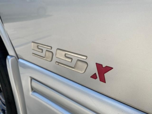 2013 Pure Silver Metallic /Medium Pewter GMC SAVANA HI TOP CONVERSION HANDICAP LIFT LOW MILES 24,857 (1GDS7DC40D1) with an 5.3L Vortec 1000 V8 SFI Flex-Fuel Engine engine, Automatic transmission, located at 4701 North Dixie Hwy, Pompano Beach, FL, 33064, (954) 422-2889, 26.240938, -80.123474 - OUR WEBPAGE FLORIDACARS1.COM HAS OVER 100 PHOTOS AND FREE CARFAX LINK 2013 GMC Savana 1500 MAJESTIC HI TOP CONVERSION VAN LEATHER Van 5.3L V8 F OHV 16V Flex Fuel 17 MPG Rear Wheel Drive Features ABS Brakes Air Conditioning AM/FM Stereo Automatic Transmission CD Audio Convenience Package Cruise Contr - Photo#42