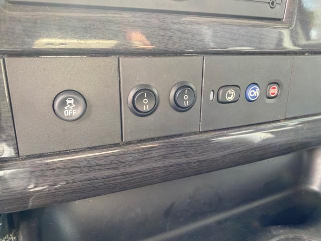 2013 Pure Silver Metallic /Medium Pewter GMC SAVANA HI TOP CONVERSION HANDICAP LIFT LOW MILES 24,857 (1GDS7DC40D1) with an 5.3L Vortec 1000 V8 SFI Flex-Fuel Engine engine, Automatic transmission, located at 4701 North Dixie Hwy, Pompano Beach, FL, 33064, (954) 422-2889, 26.240938, -80.123474 - OUR WEBPAGE FLORIDACARS1.COM HAS OVER 100 PHOTOS AND FREE CARFAX LINK 2013 GMC Savana 1500 MAJESTIC HI TOP CONVERSION VAN LEATHER Van 5.3L V8 F OHV 16V Flex Fuel 17 MPG Rear Wheel Drive Features ABS Brakes Air Conditioning AM/FM Stereo Automatic Transmission CD Audio Convenience Package Cruise Contr - Photo#66