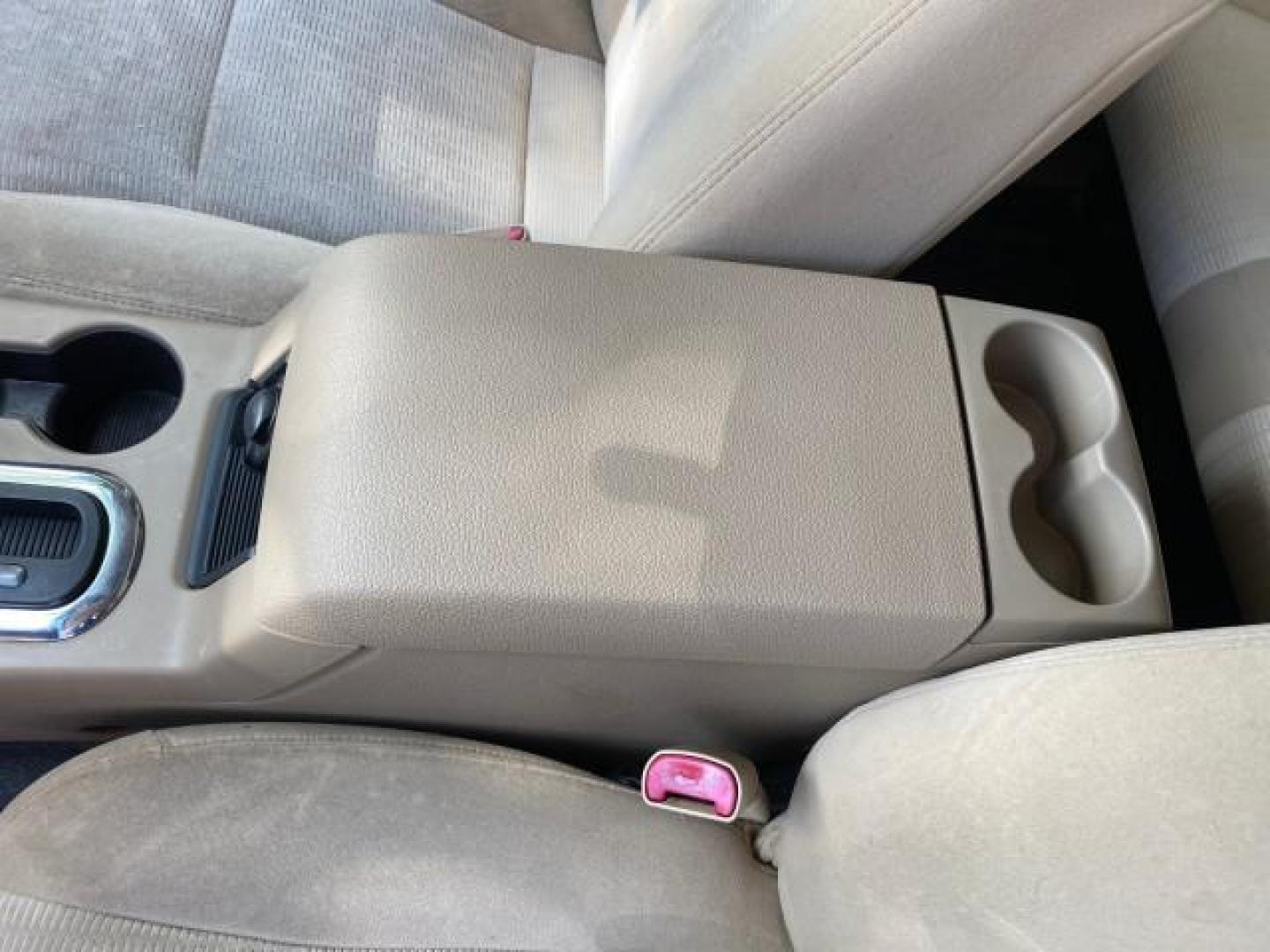 2009 White Suede /Camel Ford Explorer Sport Trac XLT LOW MILES 73,848 (1FMEU31E99U) with an 4.0L SOHC 12-Valve V6 Engine engine, Automatic transmission, located at 4701 North Dixie Hwy, Pompano Beach, FL, 33064, (954) 422-2889, 26.240938, -80.123474 - OUR WEBPAGE FLORIDACARS1.COM HAS OVER 100 PHOTOS AND FREE CARFAX LINK 2009 Ford Explorer Sport Trac XLT Sport Pickup 4.0L V6 F SOHC 12V Gasoline 21 MPG Rear Wheel Drive Features ABS Brakes Air Conditioning Alloy Wheels AM/FM Stereo Automatic Transmission Auxiliary Audio Input CD Audio Cloth Seats Cr - Photo#60