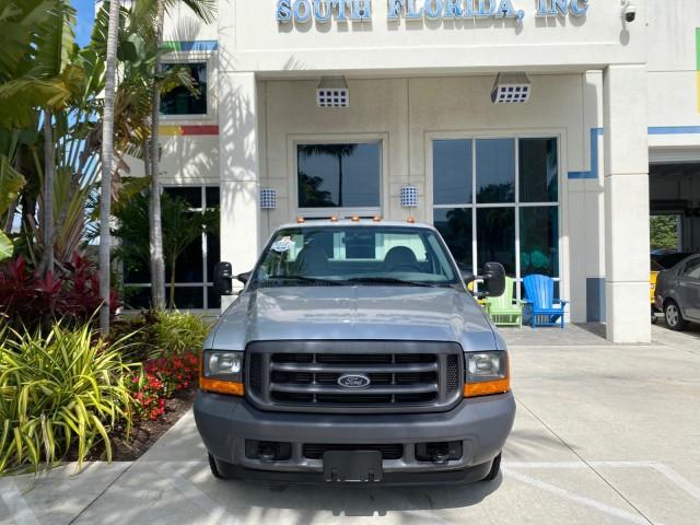 2001 Silver Metallic /Medium Graphite Ford Super Duty F-350 DRW DUALLY XL 1 OWNER LOW MILES 14,269 (1FTWF32SX1E) with an 6.8L SOHC SEFI V10 Engine engine, Automatic transmission, located at 4701 North Dixie Hwy, Pompano Beach, FL, 33064, (954) 422-2889, 26.240938, -80.123474 - OUR WEBPAGE FLORIDACARS1.COM HAS OVER 100 PHOTOS AND FREE CARFAX LINK 2001 Ford F-350 Super Duty Dually XL 1 OWNER Pickup 6.8L V10 F SOHC Gasoline Rear Wheel Drive Features ABS Brakes Air Conditioning AM/FM Stereo Automatic Transmission Cassette Player Dual Rear Wheels Long Bed Tow Hitch Vinyl Seats - Photo#26
