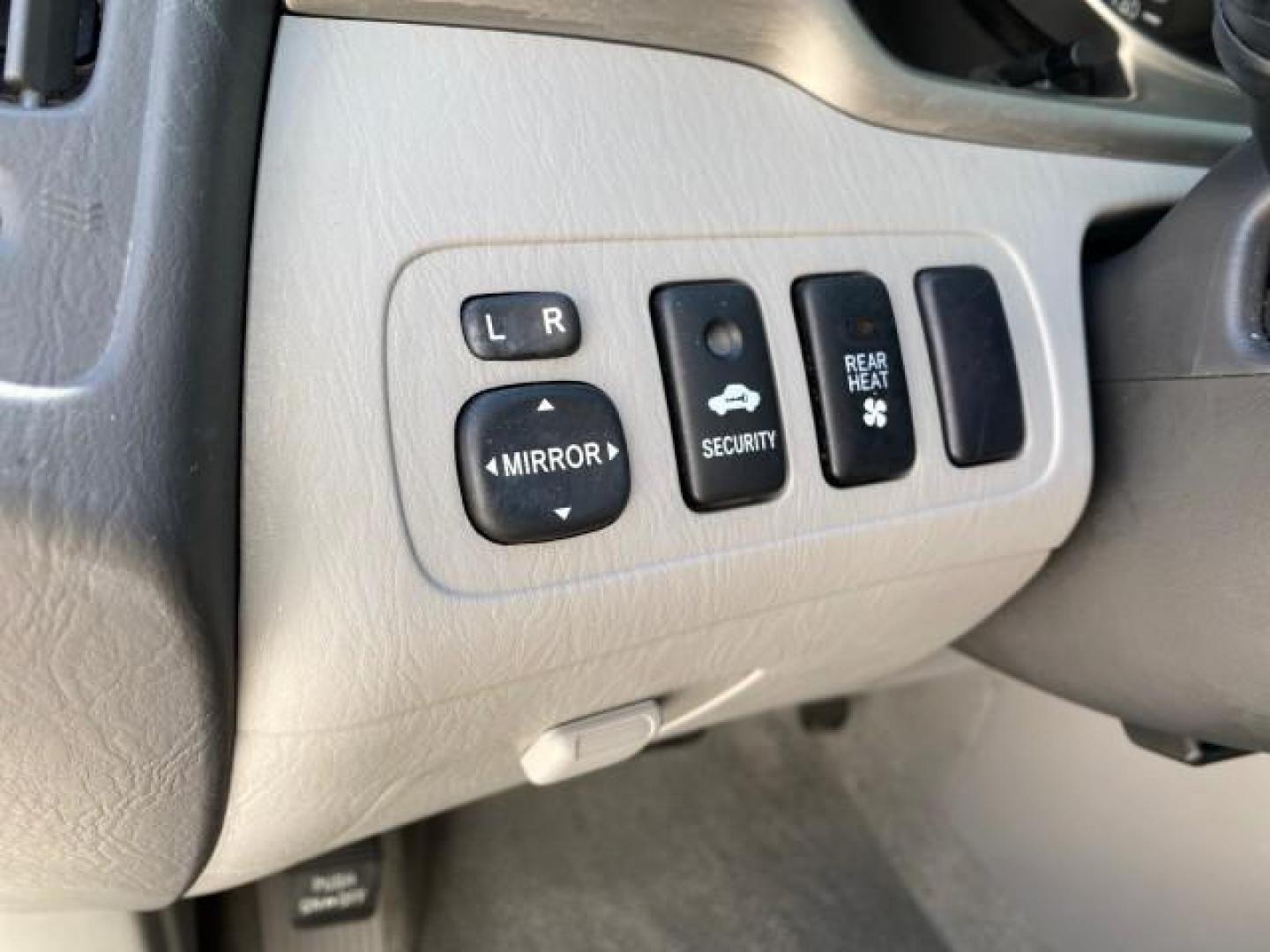 2007 Millenium Silver Metallic /Ash Toyota Highlander Limited 4WD LOW MILES 47,399 1 OWNER (JTEEP21A570) with an 3.3L DOHC SFI 24-Valve VVT-i V6 Engine engine, Automatic transmission, located at 4701 North Dixie Hwy, Pompano Beach, FL, 33064, (954) 422-2889, 26.240938, -80.123474 - OUR WEBPAGE FLORIDACARS1.COM HAS OVER 100 PHOTOS AND FREE CARFAX LINK 2007 Toyota Highlander Limited V6 4WD 4 Door Wagon/Sport Utility 3.3L V6 F DOHC 24V Gasoline 24 MPG All Wheel Drive Features 4WD/AWD ABS Brakes Air Conditioning Alloy Wheels AM/FM Stereo Automatic Transmission Cassette Player CD A - Photo#54