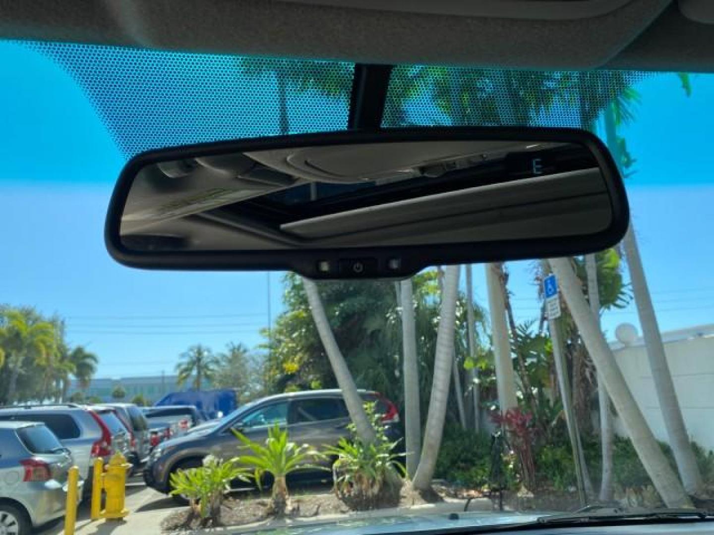 2007 Millenium Silver Metallic /Ash Toyota Highlander Limited 4WD LOW MILES 47,399 1 OWNER (JTEEP21A570) with an 3.3L DOHC SFI 24-Valve VVT-i V6 Engine engine, Automatic transmission, located at 4701 North Dixie Hwy, Pompano Beach, FL, 33064, (954) 422-2889, 26.240938, -80.123474 - OUR WEBPAGE FLORIDACARS1.COM HAS OVER 100 PHOTOS AND FREE CARFAX LINK 2007 Toyota Highlander Limited V6 4WD 4 Door Wagon/Sport Utility 3.3L V6 F DOHC 24V Gasoline 24 MPG All Wheel Drive Features 4WD/AWD ABS Brakes Air Conditioning Alloy Wheels AM/FM Stereo Automatic Transmission Cassette Player CD A - Photo#64