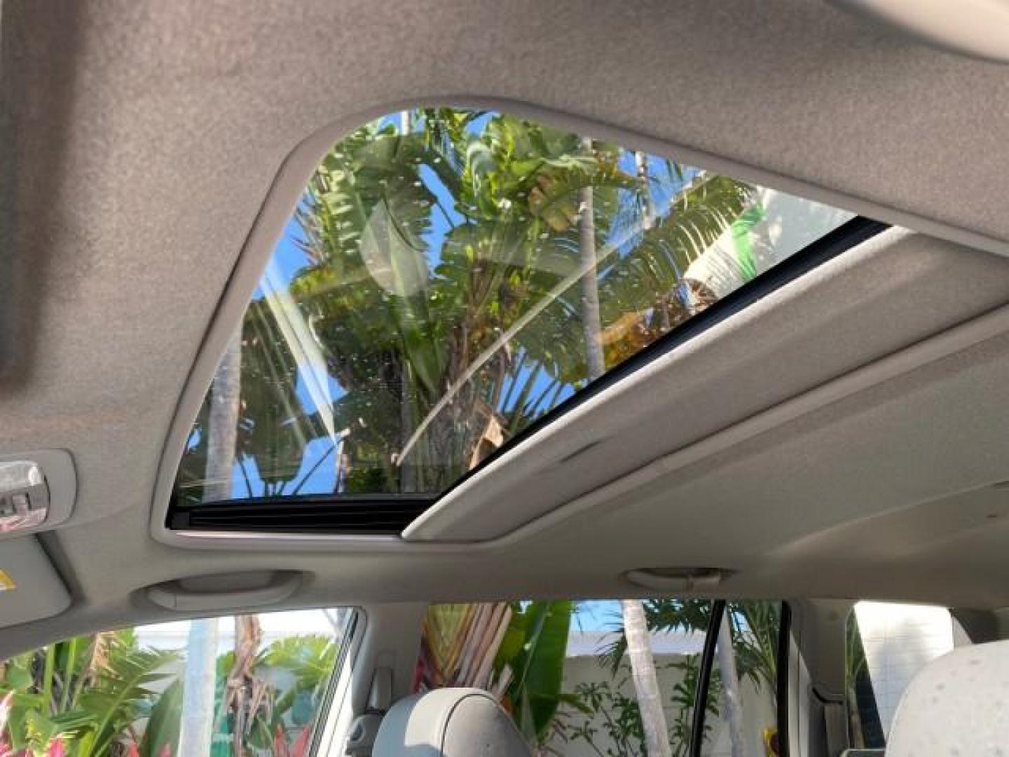 2007 Millenium Silver Metallic /Ash Toyota Highlander Limited 4WD LOW MILES 47,399 1 OWNER (JTEEP21A570) with an 3.3L DOHC SFI 24-Valve VVT-i V6 Engine engine, Automatic transmission, located at 4701 North Dixie Hwy, Pompano Beach, FL, 33064, (954) 422-2889, 26.240938, -80.123474 - OUR WEBPAGE FLORIDACARS1.COM HAS OVER 100 PHOTOS AND FREE CARFAX LINK 2007 Toyota Highlander Limited V6 4WD 4 Door Wagon/Sport Utility 3.3L V6 F DOHC 24V Gasoline 24 MPG All Wheel Drive Features 4WD/AWD ABS Brakes Air Conditioning Alloy Wheels AM/FM Stereo Automatic Transmission Cassette Player CD A - Photo#70