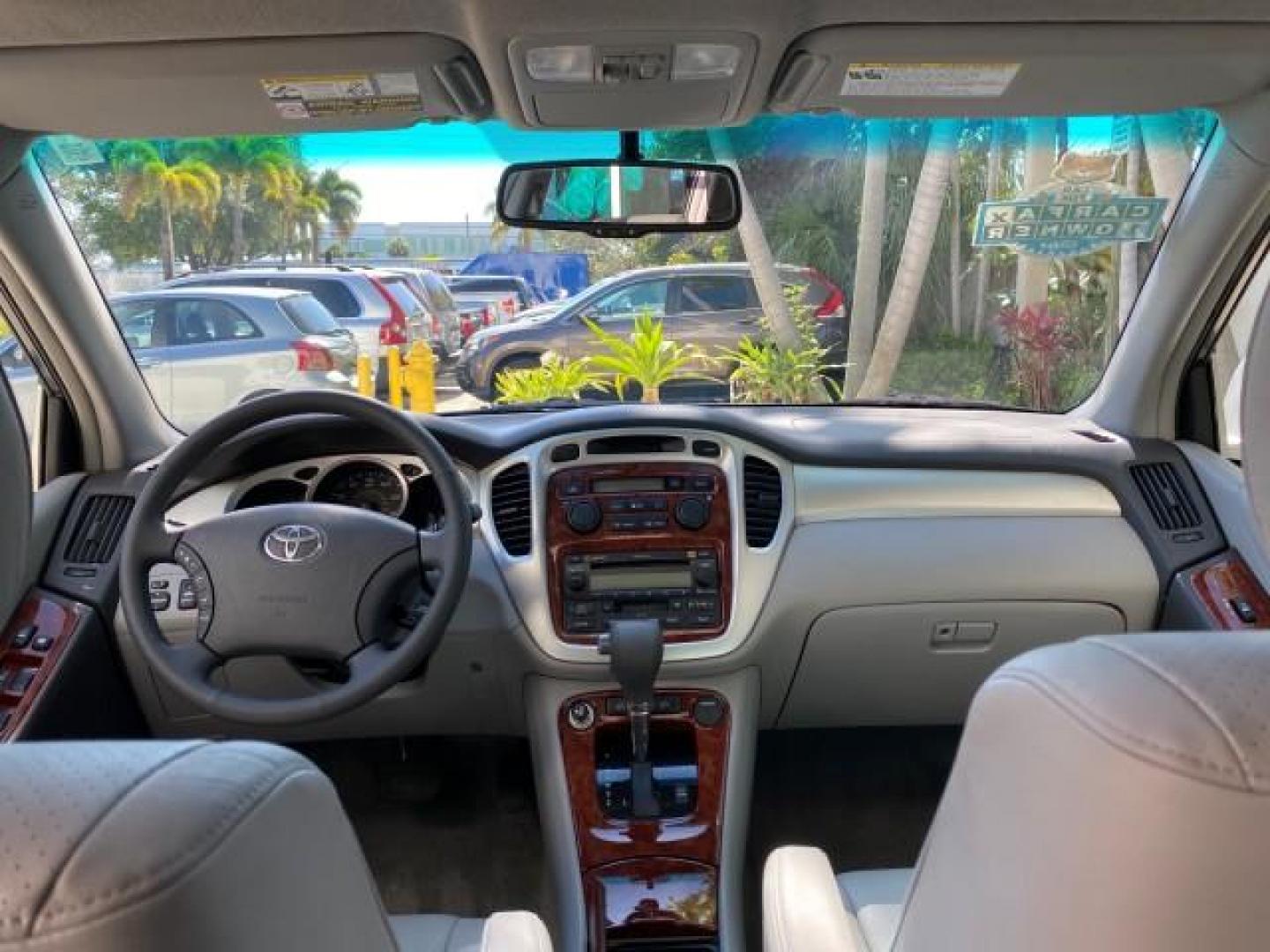 2007 Millenium Silver Metallic /Ash Toyota Highlander Limited 4WD LOW MILES 47,399 1 OWNER (JTEEP21A570) with an 3.3L DOHC SFI 24-Valve VVT-i V6 Engine engine, Automatic transmission, located at 4701 North Dixie Hwy, Pompano Beach, FL, 33064, (954) 422-2889, 26.240938, -80.123474 - OUR WEBPAGE FLORIDACARS1.COM HAS OVER 100 PHOTOS AND FREE CARFAX LINK 2007 Toyota Highlander Limited V6 4WD 4 Door Wagon/Sport Utility 3.3L V6 F DOHC 24V Gasoline 24 MPG All Wheel Drive Features 4WD/AWD ABS Brakes Air Conditioning Alloy Wheels AM/FM Stereo Automatic Transmission Cassette Player CD A - Photo#86