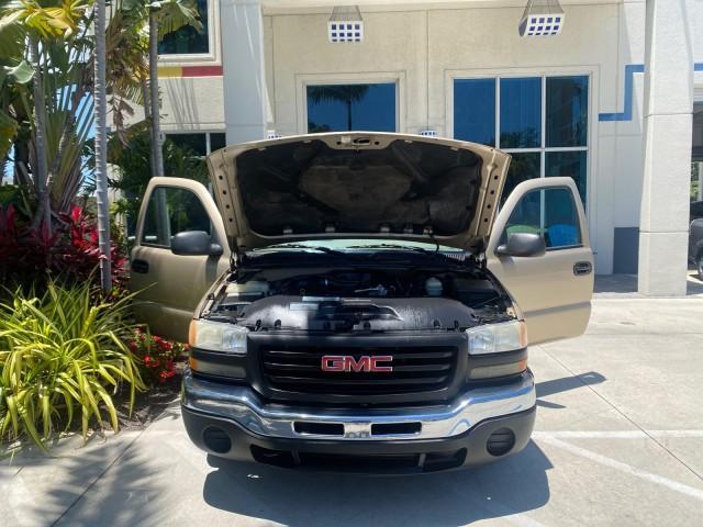 2005 Sand Beige Metallic /Neutral GMC Sierra 1500 LOW MILES 83837 AC NO ACCIDENTS (1GTEC14X15Z) with an 4.3L Vortec 4300 V6 MFI Engine engine, Automatic transmission, located at 4701 North Dixie Hwy, Pompano Beach, FL, 33064, (954) 422-2889, 26.240938, -80.123474 - OUR WEBPAGE FLORIDACARS1.COM HAS OVER 100 PHOTOS AND FREE CARFAX LINK 2005 GMC Sierra 1500 Pickup 4.3L V6 F Gasoline 22 MPG Rear Wheel Drive Features ABS Brakes Air Conditioning AM/FM Stereo Automatic Transmission CD Audio Cloth Seats Cruise Control Long Bed 2005 GMC Sierra Regular Cab Work Truck wi - Photo#16