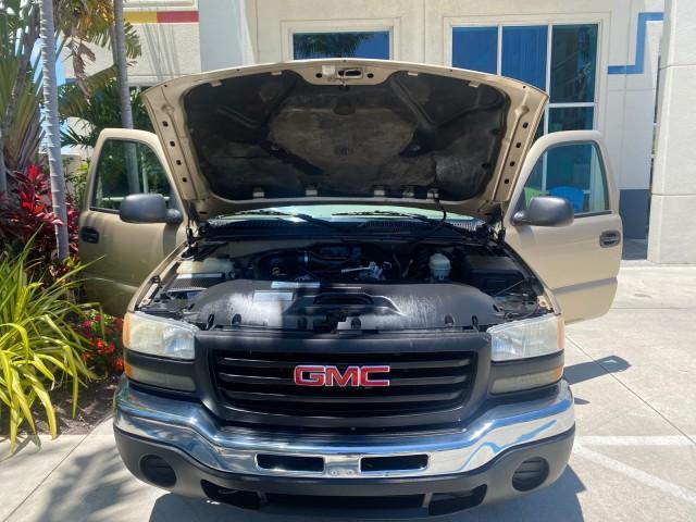 2005 Sand Beige Metallic /Neutral GMC Sierra 1500 LOW MILES 83837 AC NO ACCIDENTS (1GTEC14X15Z) with an 4.3L Vortec 4300 V6 MFI Engine engine, Automatic transmission, located at 4701 North Dixie Hwy, Pompano Beach, FL, 33064, (954) 422-2889, 26.240938, -80.123474 - OUR WEBPAGE FLORIDACARS1.COM HAS OVER 100 PHOTOS AND FREE CARFAX LINK 2005 GMC Sierra 1500 Pickup 4.3L V6 F Gasoline 22 MPG Rear Wheel Drive Features ABS Brakes Air Conditioning AM/FM Stereo Automatic Transmission CD Audio Cloth Seats Cruise Control Long Bed 2005 GMC Sierra Regular Cab Work Truck wi - Photo#17
