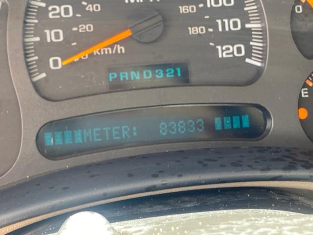 2005 Sand Beige Metallic /Neutral GMC Sierra 1500 LOW MILES 83837 AC NO ACCIDENTS (1GTEC14X15Z) with an 4.3L Vortec 4300 V6 MFI Engine engine, Automatic transmission, located at 4701 North Dixie Hwy, Pompano Beach, FL, 33064, (954) 422-2889, 26.240938, -80.123474 - OUR WEBPAGE FLORIDACARS1.COM HAS OVER 100 PHOTOS AND FREE CARFAX LINK 2005 GMC Sierra 1500 Pickup 4.3L V6 F Gasoline 22 MPG Rear Wheel Drive Features ABS Brakes Air Conditioning AM/FM Stereo Automatic Transmission CD Audio Cloth Seats Cruise Control Long Bed 2005 GMC Sierra Regular Cab Work Truck wi - Photo#18