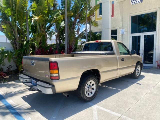 2005 Sand Beige Metallic /Neutral GMC Sierra 1500 LOW MILES 83837 AC NO ACCIDENTS (1GTEC14X15Z) with an 4.3L Vortec 4300 V6 MFI Engine engine, Automatic transmission, located at 4701 North Dixie Hwy, Pompano Beach, FL, 33064, (954) 422-2889, 26.240938, -80.123474 - OUR WEBPAGE FLORIDACARS1.COM HAS OVER 100 PHOTOS AND FREE CARFAX LINK 2005 GMC Sierra 1500 Pickup 4.3L V6 F Gasoline 22 MPG Rear Wheel Drive Features ABS Brakes Air Conditioning AM/FM Stereo Automatic Transmission CD Audio Cloth Seats Cruise Control Long Bed 2005 GMC Sierra Regular Cab Work Truck wi - Photo#97