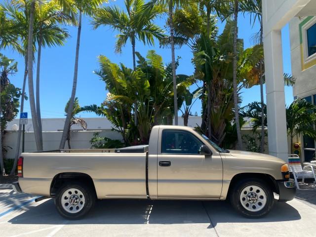 2005 Sand Beige Metallic /Neutral GMC Sierra 1500 LOW MILES 83837 AC NO ACCIDENTS (1GTEC14X15Z) with an 4.3L Vortec 4300 V6 MFI Engine engine, Automatic transmission, located at 4701 North Dixie Hwy, Pompano Beach, FL, 33064, (954) 422-2889, 26.240938, -80.123474 - OUR WEBPAGE FLORIDACARS1.COM HAS OVER 100 PHOTOS AND FREE CARFAX LINK 2005 GMC Sierra 1500 Pickup 4.3L V6 F Gasoline 22 MPG Rear Wheel Drive Features ABS Brakes Air Conditioning AM/FM Stereo Automatic Transmission CD Audio Cloth Seats Cruise Control Long Bed 2005 GMC Sierra Regular Cab Work Truck wi - Photo#99