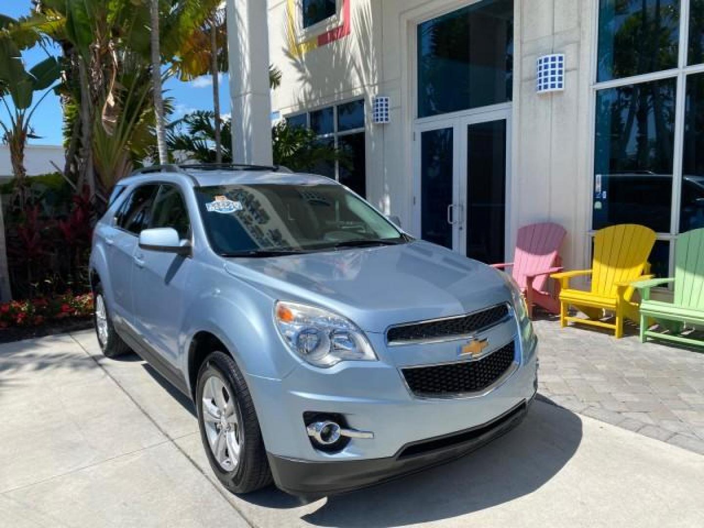 2014 Silver Topaz Metallic /Light Titanium/Jet Black Chevrolet Equinox SUV LT 1 OWNER LOW MILES 28,707 (2GNALCEK2E6) with an 2.4L DOHC 4-Cyl SIDI Spark Ignition DI Engine engine, Automatic transmission, located at 4701 North Dixie Hwy, Pompano Beach, FL, 33064, (954) 422-2889, 26.240938, -80.123474 - OUR WEBPAGE FLORIDACARS1.COM HAS OVER 100 PHOTOS AND FREE CARFAX LINK 2014 Chevrolet Equinox LT 1 OWNER 4 Door Wagon/Sport Utility 2.4L I4 F DOHC 16V Flex Fuel 32 MPG Front Wheel Drive Features ABS Brakes Air Conditioning Alloy Wheels AM/FM Stereo Automatic Transmission Auxiliary Audio Input Bluetoo- Photo#1